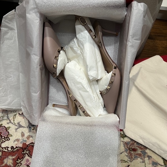 Valentino Slingback - worn once! - Picture 7 of 8